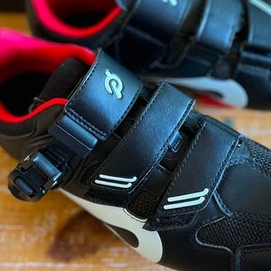 Peleton Bike Shoes sz 37 / 6